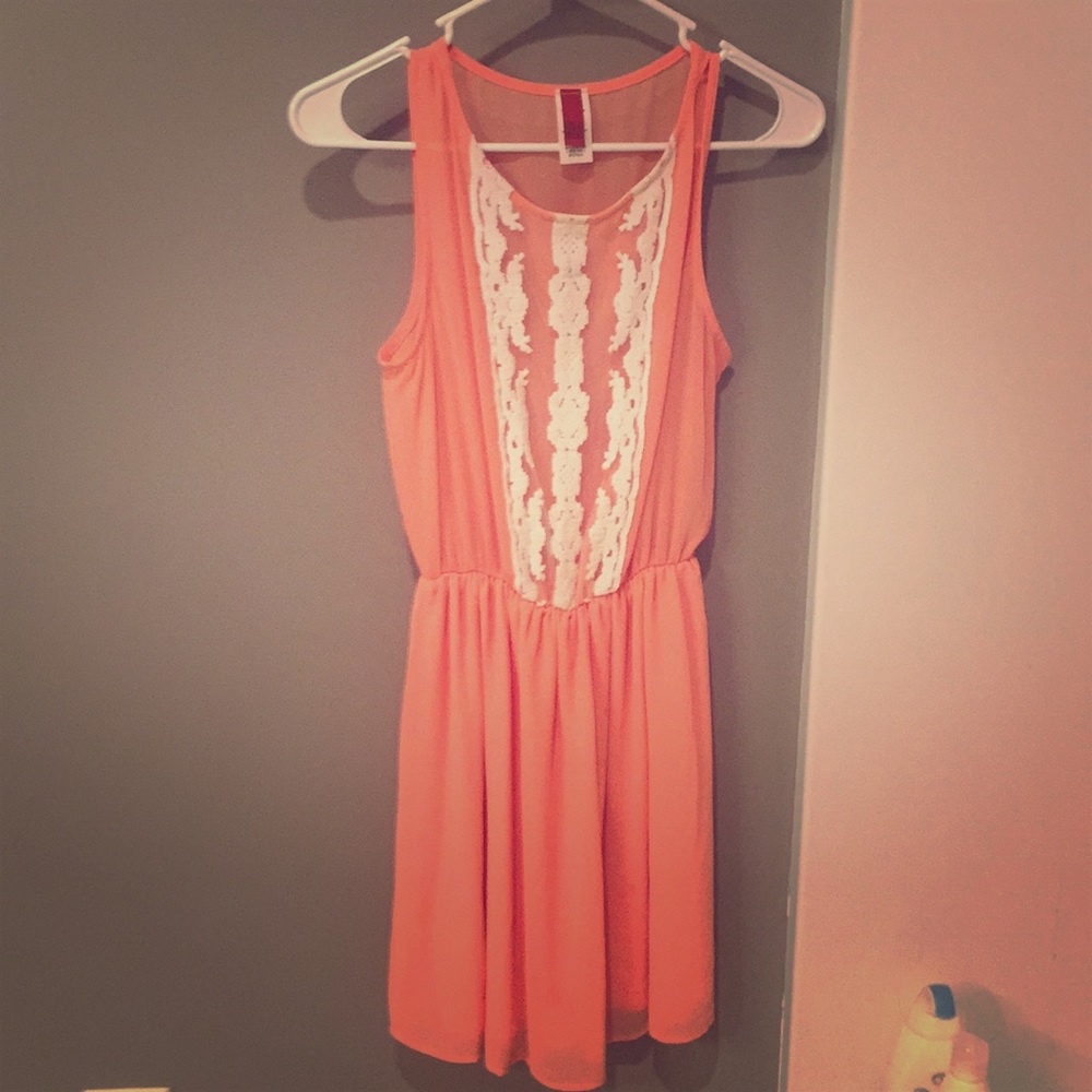Super cute pink lily boutique summer dress